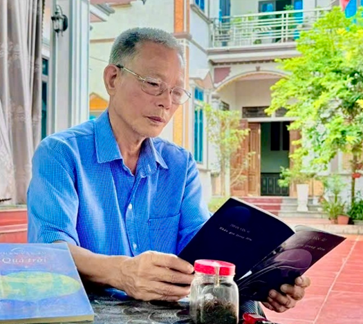 Thơ PHAN VĂN ẤU